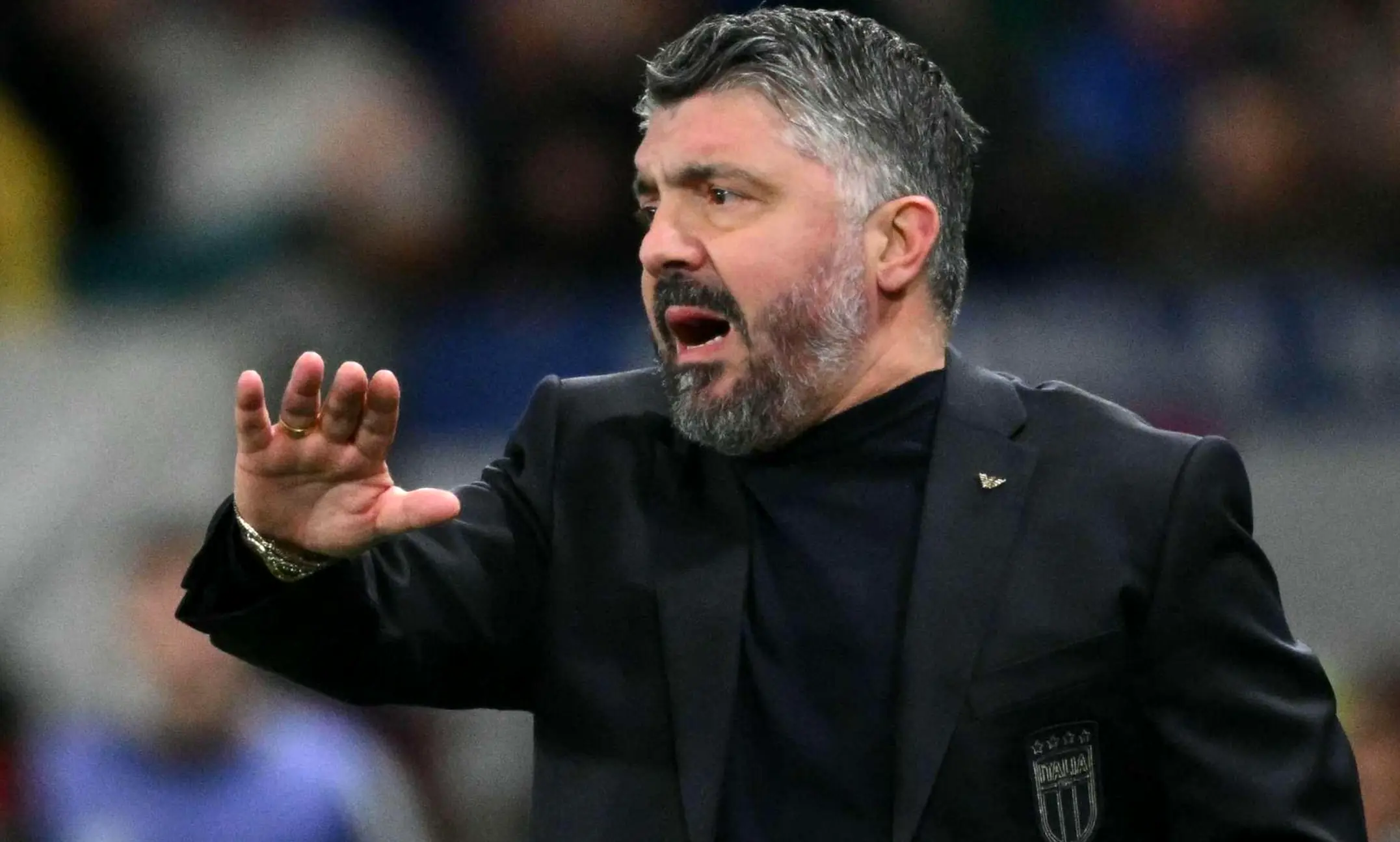 Đại diện tuyển Italia trả lời báo chí trước trận đấu quan trọng với Bosnia.